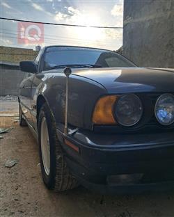 بی ئێم دەبڵیو سیریەس 5